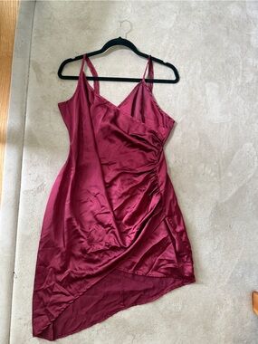 shape burgundy satin wrap dress BURGUNDY SATIN WRAP DETAIL MAXI DRESS size: 0 -brand